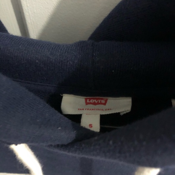 Levi’s cropped hoodie - Picture 2 of 2